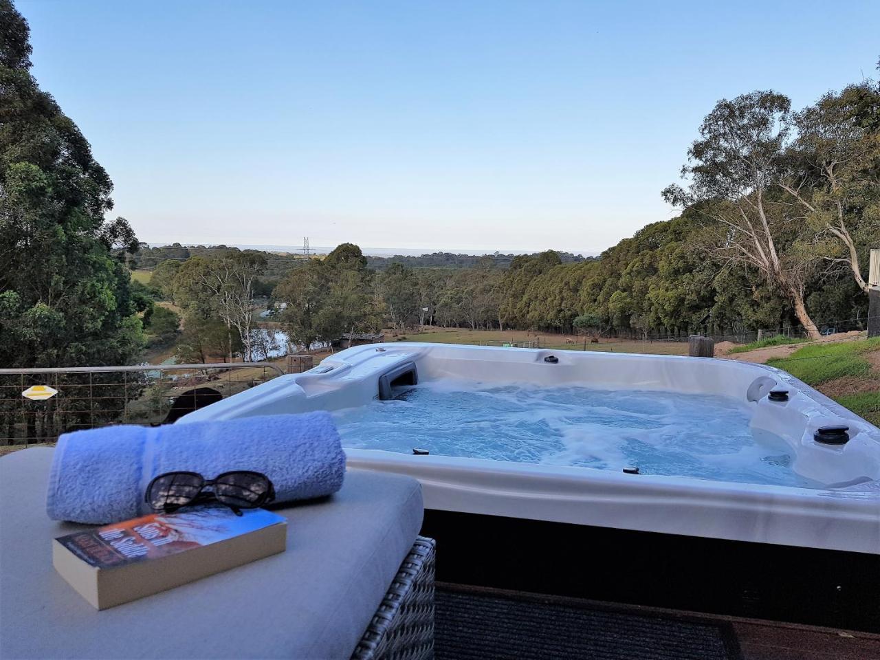 Blueberry Hills On Comleroy Farmstay - Self-Contained Cottages Kurrajong Dış mekan fotoğraf